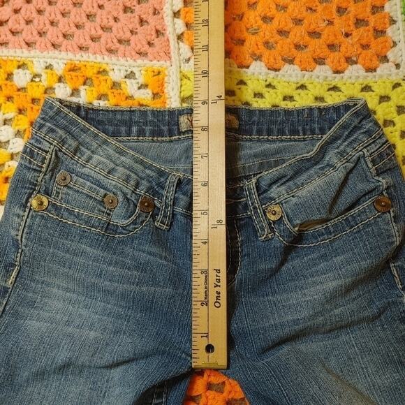 YMI Jeans Size 0 Capri Jean Blue Summer Time Casual - Picture 6 of 9